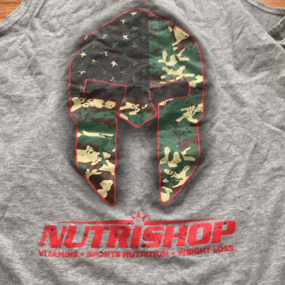 Tank top - Picture 2 of 3